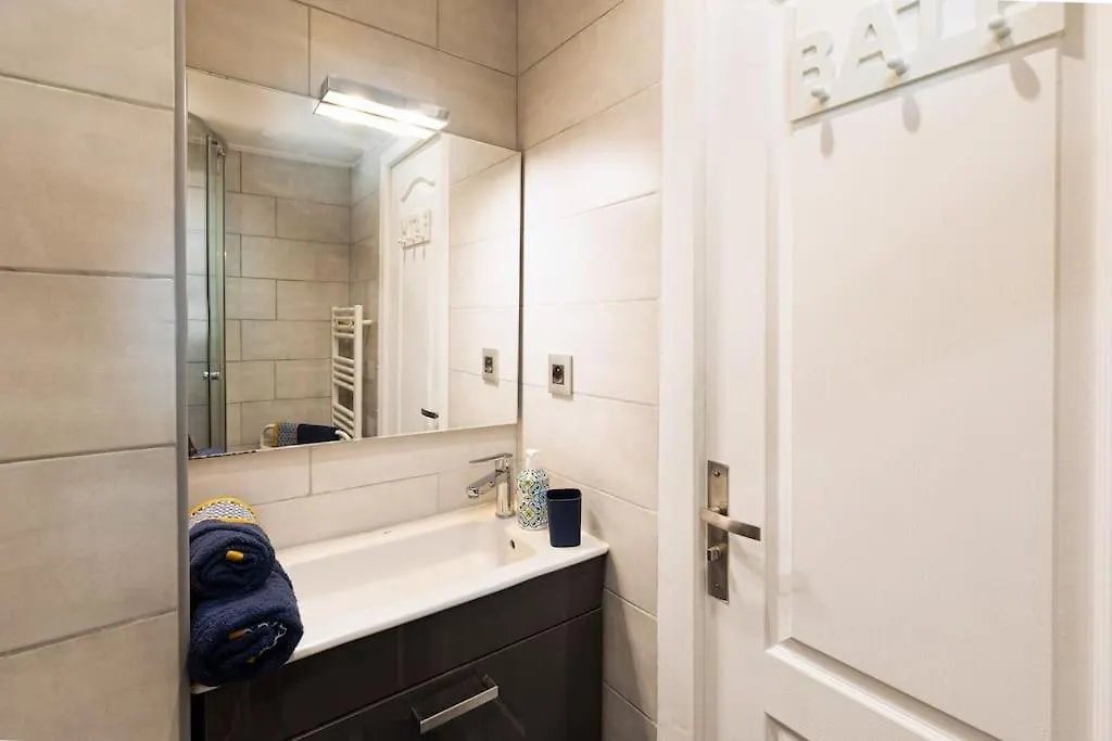 Apartment Charmant Studio Climatise Antibes France